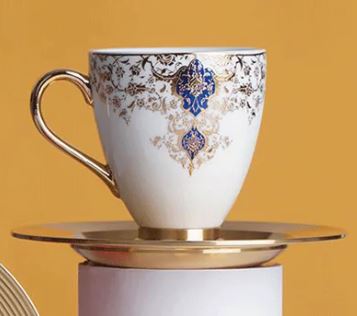 ACAR AHENK Set de 6 tasses à café en porcelaine et métal ACAR AHENK 6'lı Porselen Kahve Fincan ACAR AHENK Set mit 6 Kaffeetassen aus Porzellan und Metall
